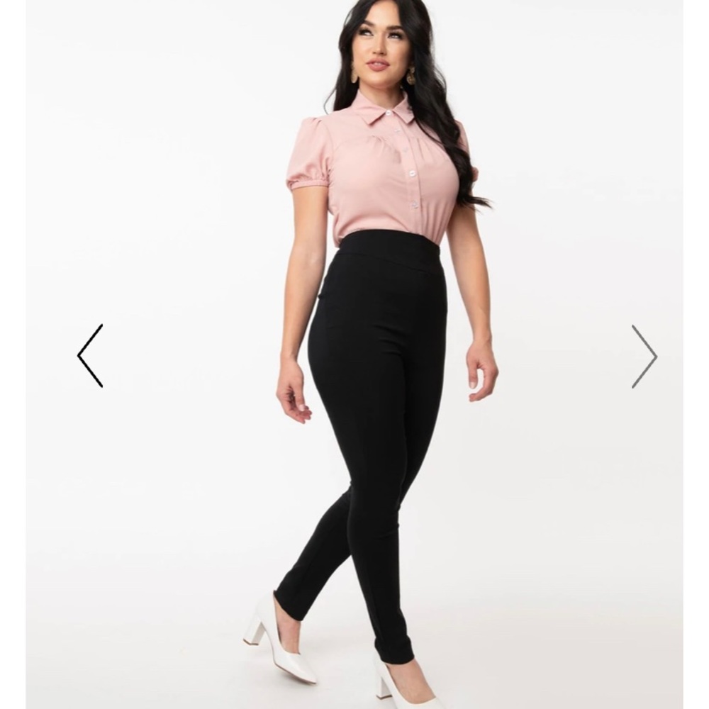 Unique Vintage Black High Waisted Rizzo Pants